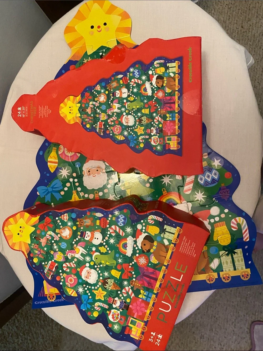 Festive Christmas Tree Shaped Puzzle - Green & Red
